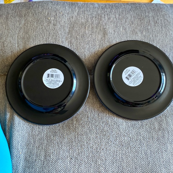 NEW, Set of 2 Melamine Plates, Buffalo Plaid,  Cherish & Family, 8”, Unbreakabke - Picture 2 of 2